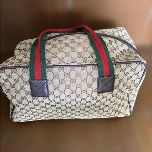 Gucci Beige Canvas Monogram Bag with Green and Red Straps - Picture 2 of 7